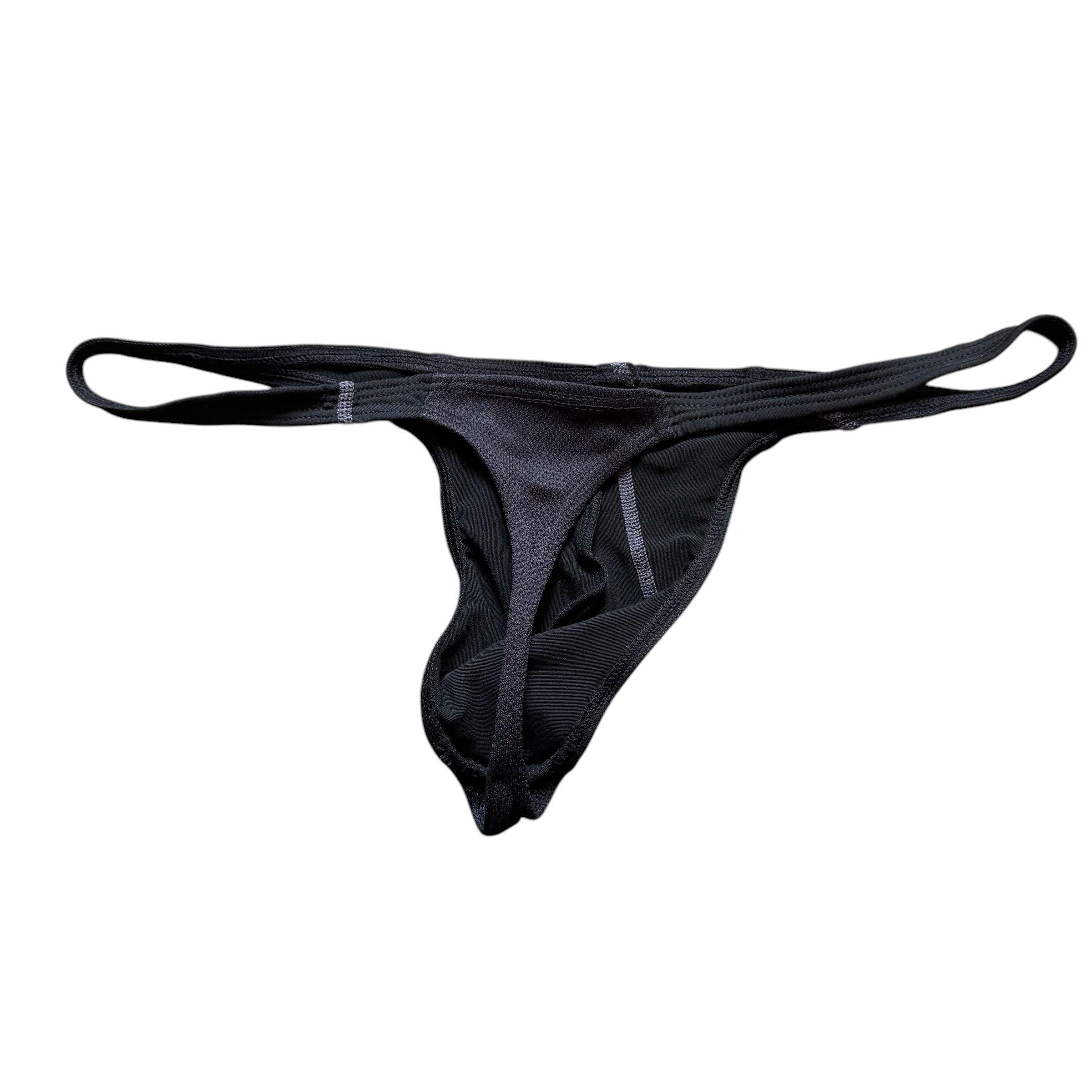 Nike Dri-Fit Thong. L