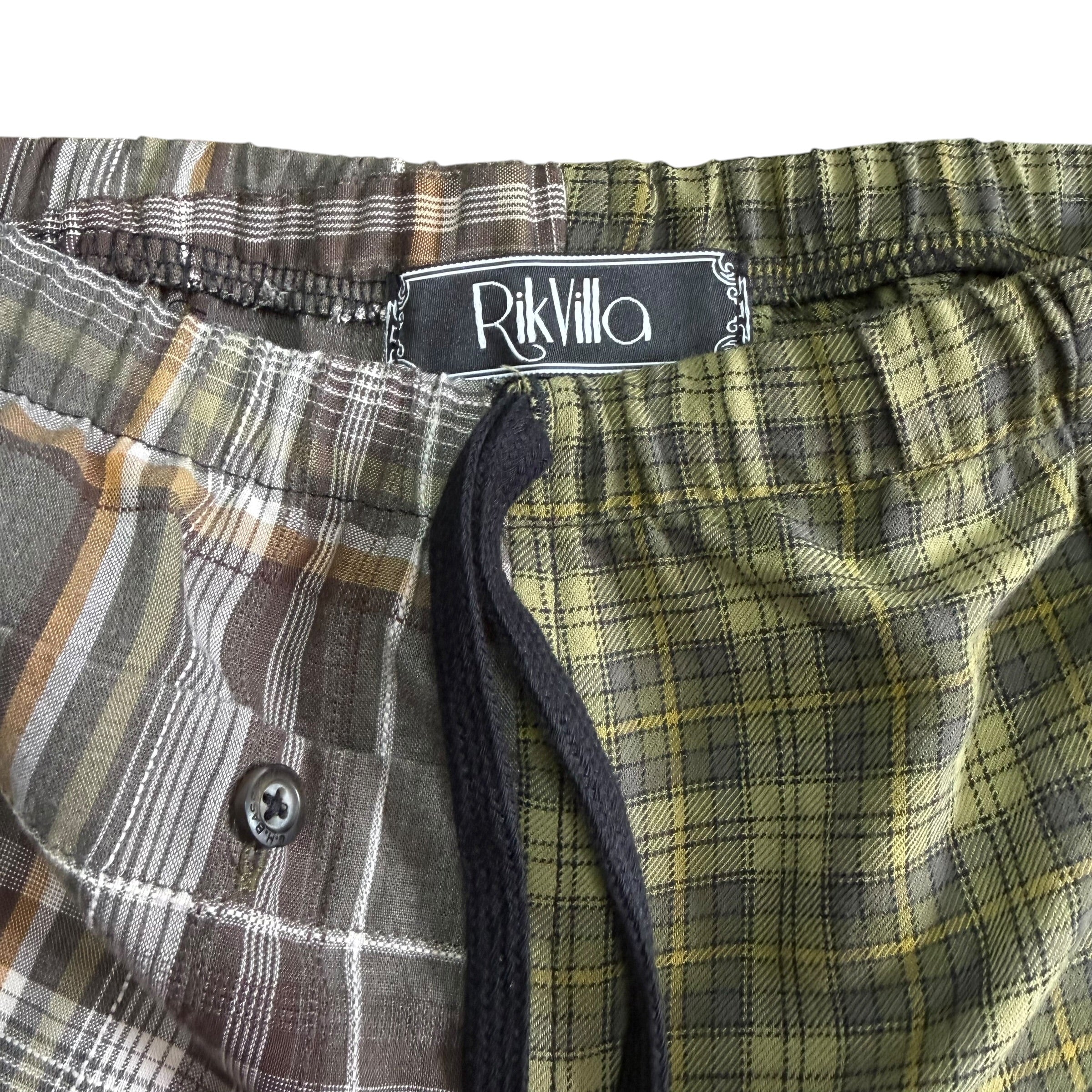 Green Plaid Button Up Shorts. O/S