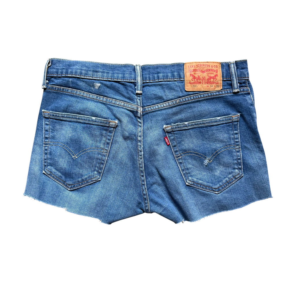 Levis Denim Shorts. 34