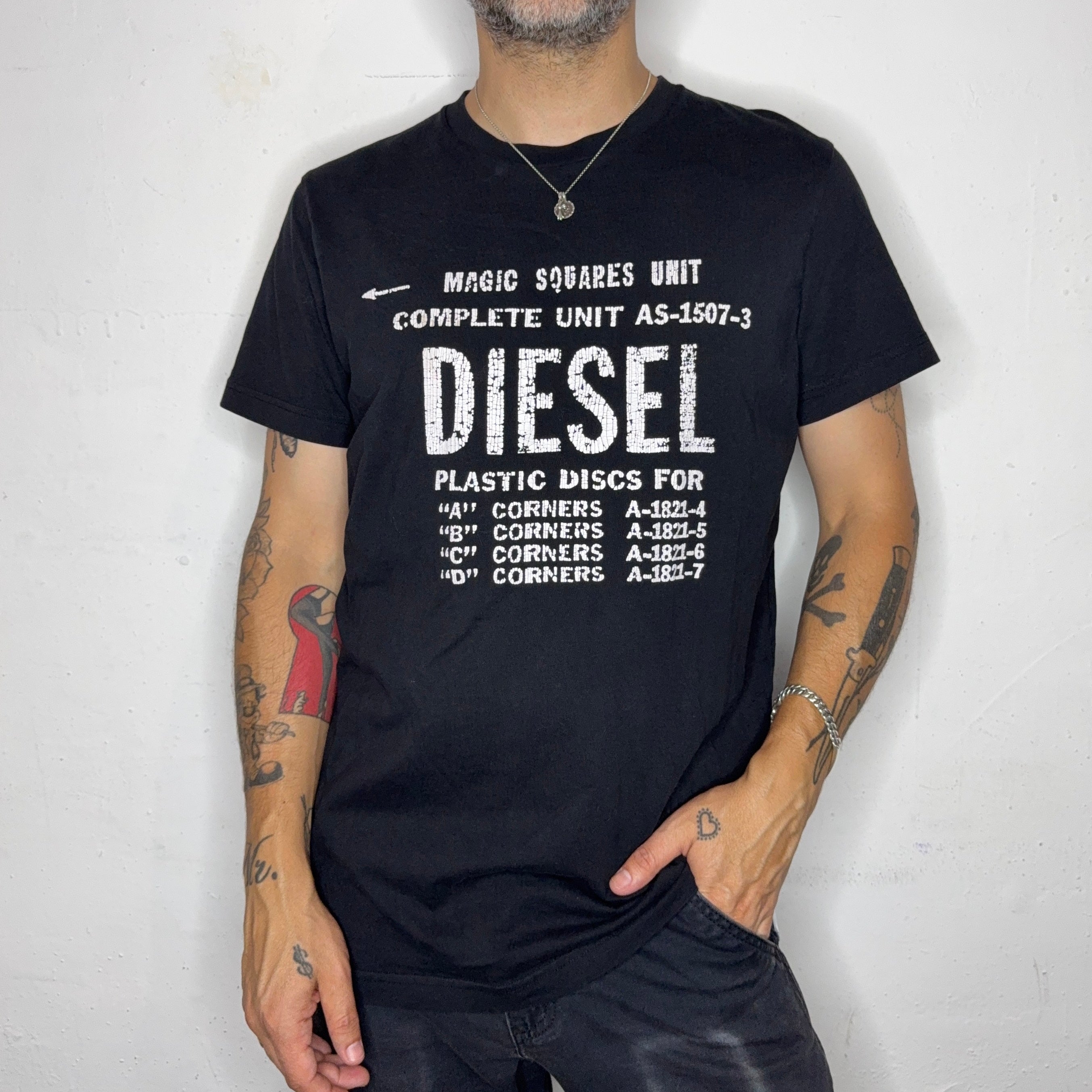 “Diesel Corners” T-Shirt. XL