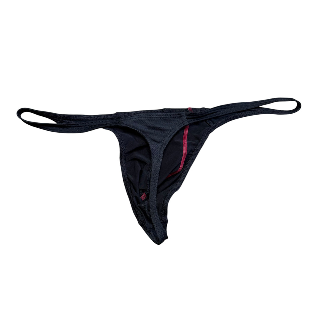 Nike Dri-Fit Thong. M