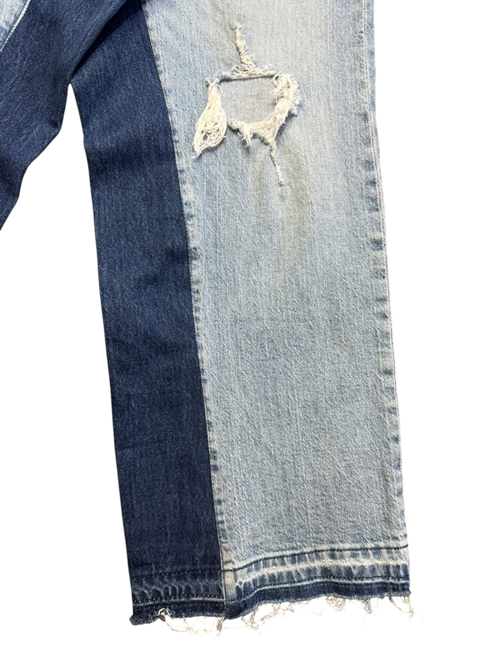 Levis Premium Wide Leg Denim. 29