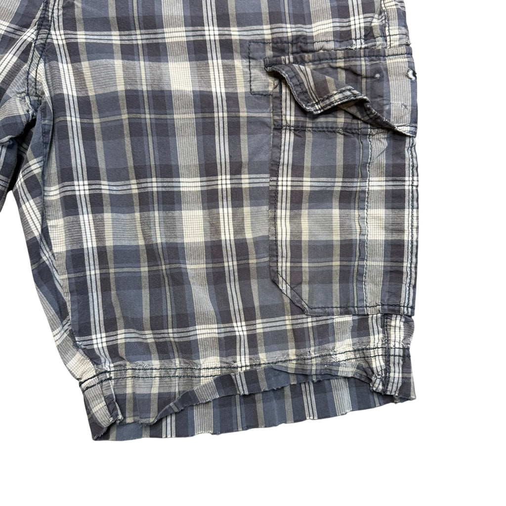 Calvin Klien Jeans Plaid Shorts. 32