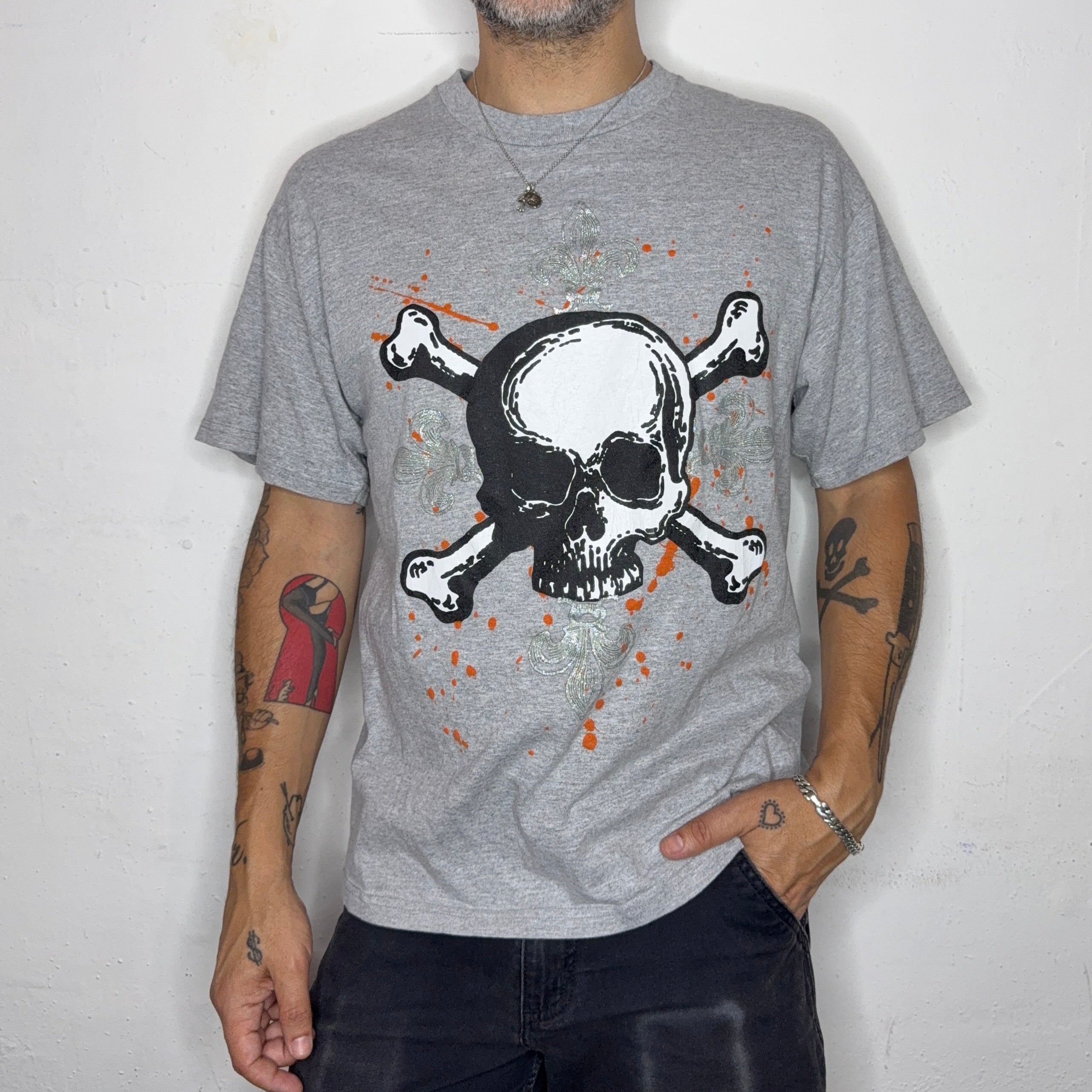 Skull Fleurs-DE-Lis T-Shirt. L