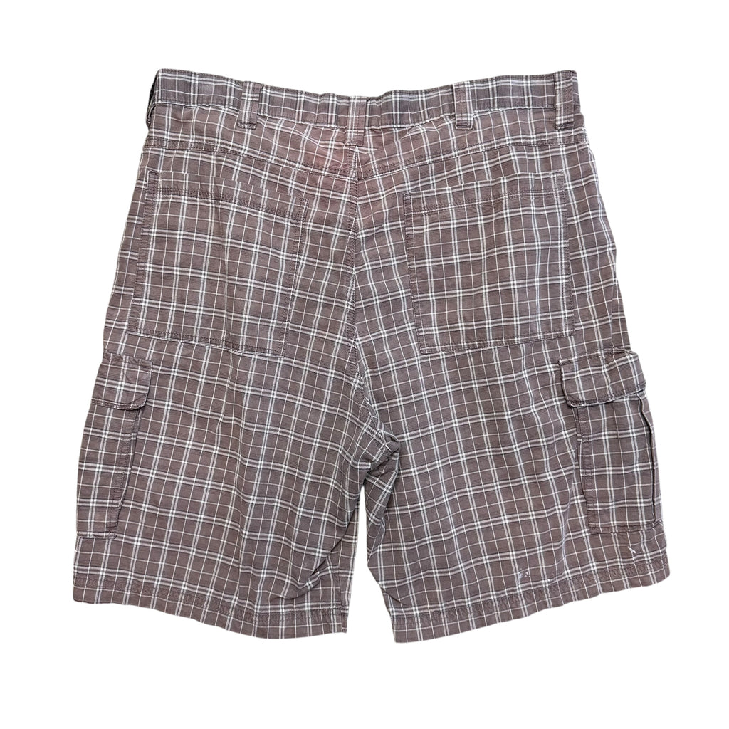 Wrangler Plaid Shorts. 36