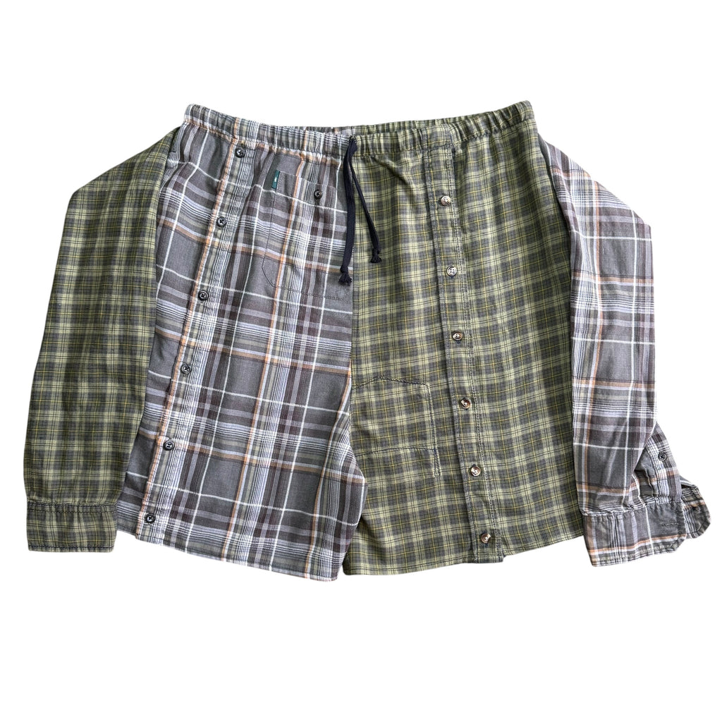 Green Plaid Button Up Shorts. O/S