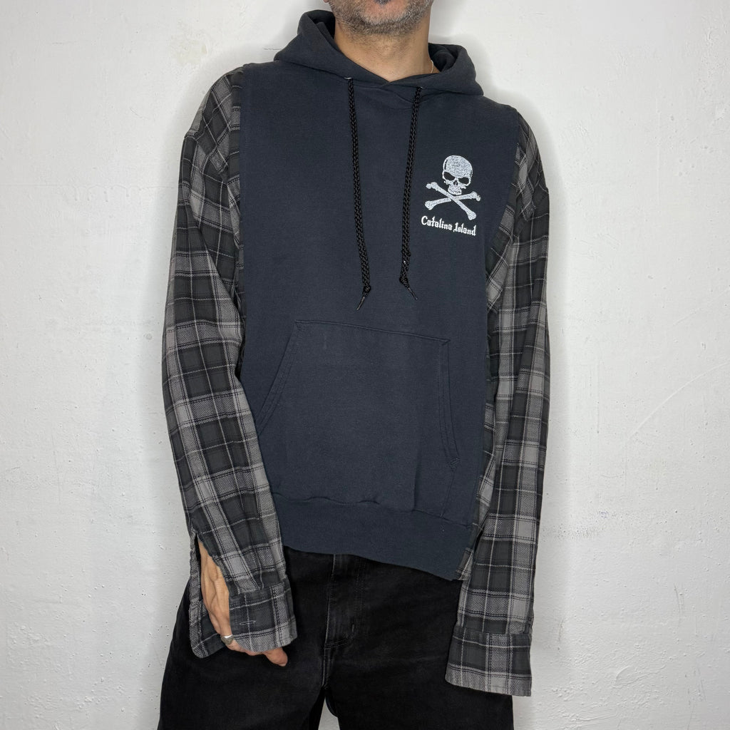 Skull & CrossBones Plaid Hoodie. S