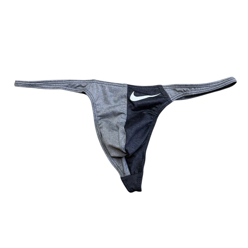 Nike Dri-Fit Thong. M