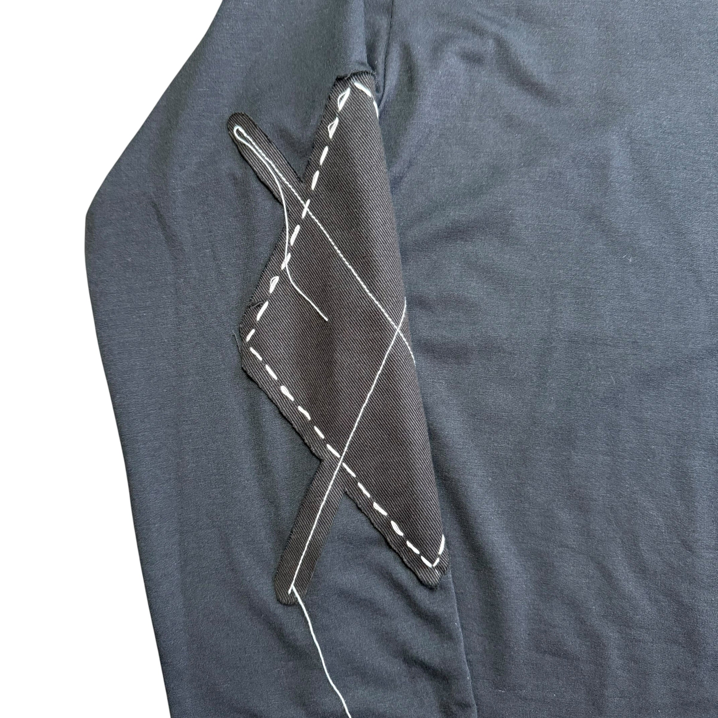 Argyle Pullover Sweatshirt. XL
