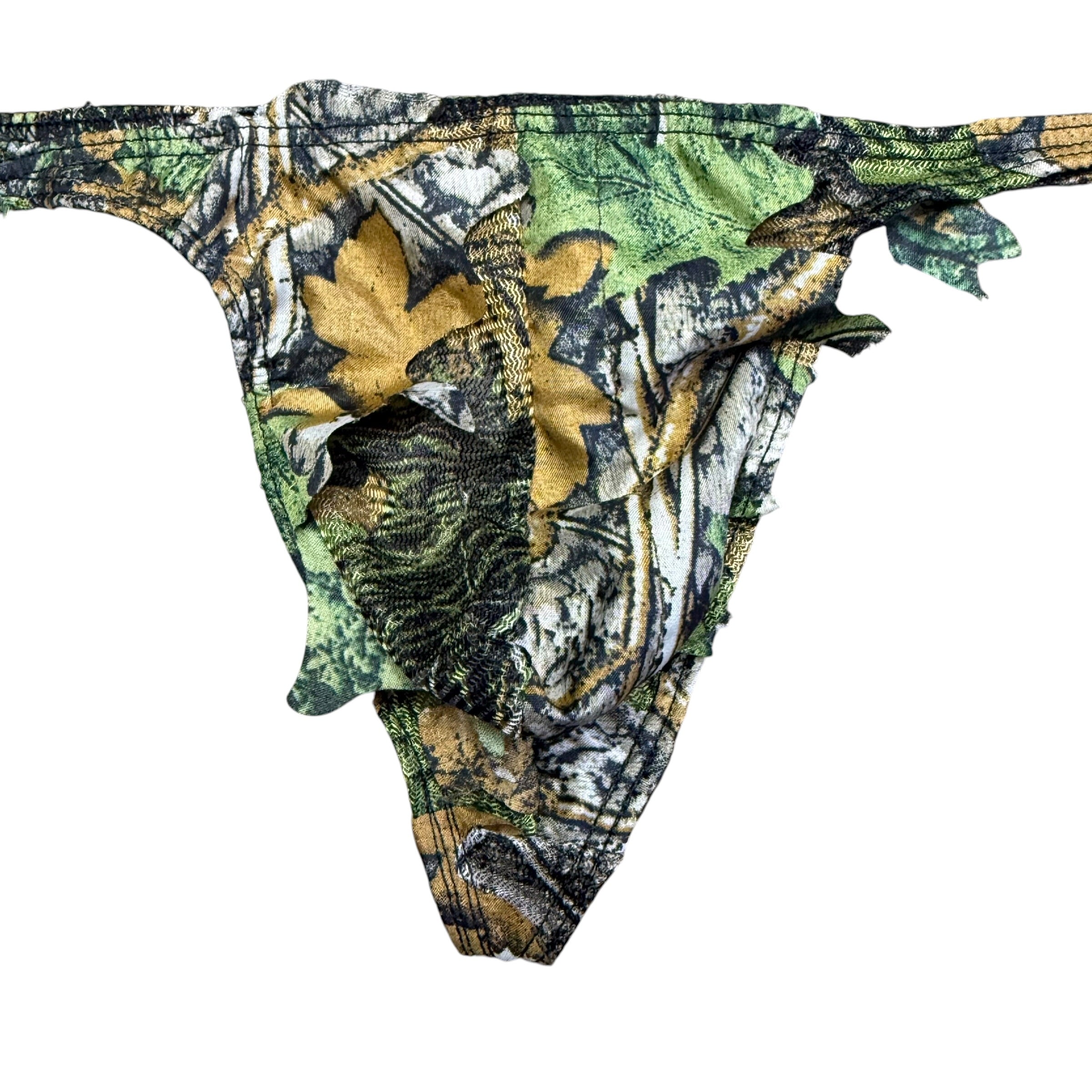RealTree Camo Thong. M - L