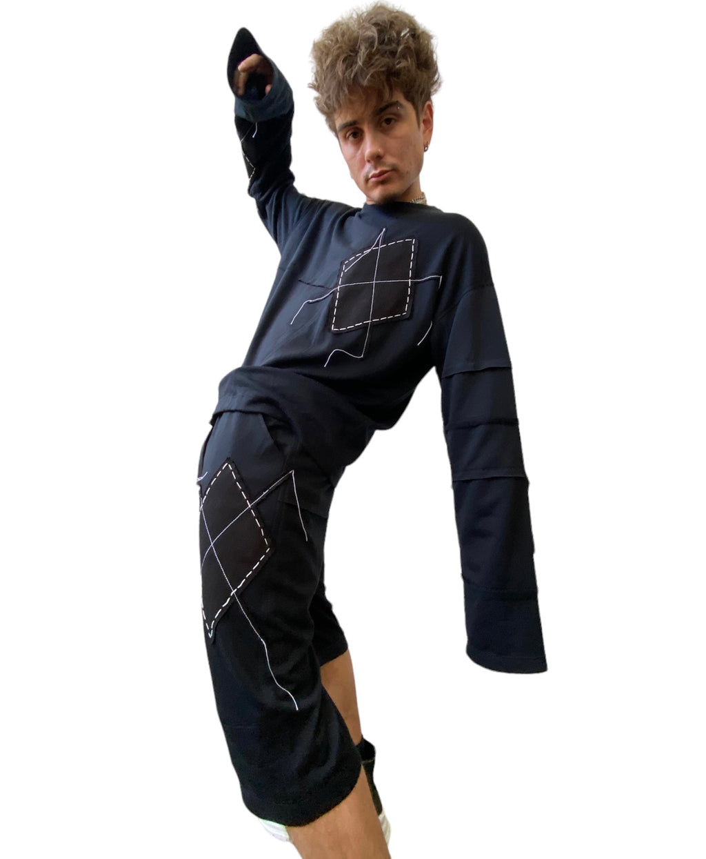 Argyle Pullover Sweatshirt. XL