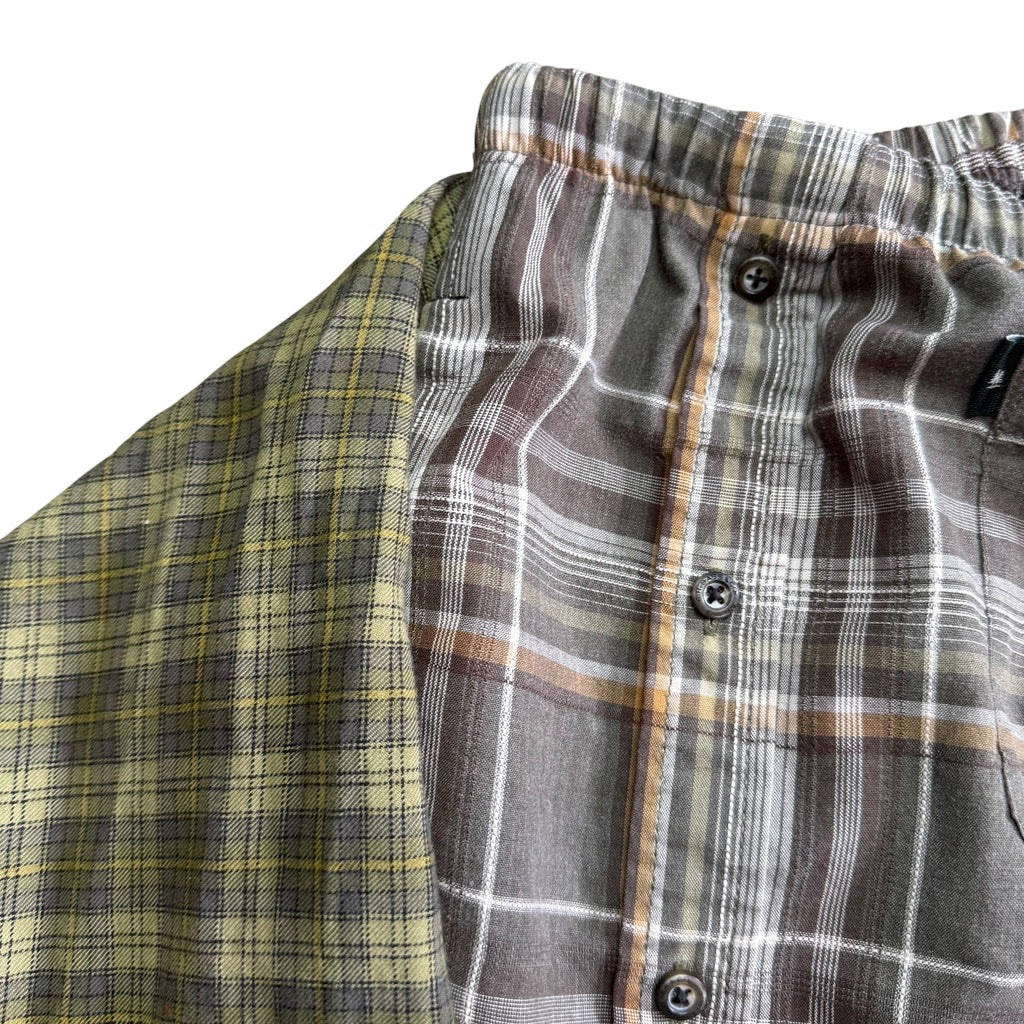Green Plaid Button Up Shorts. O/S