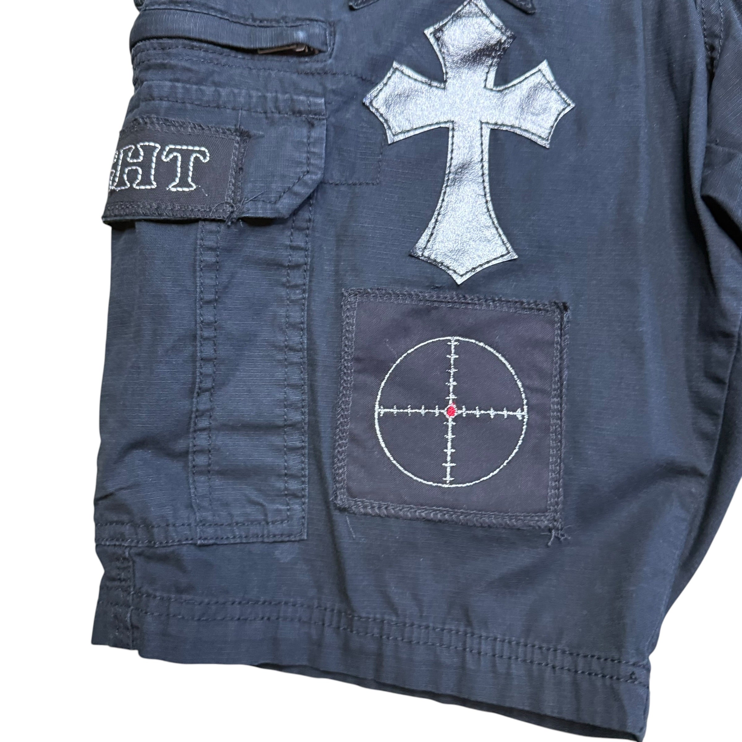 Patch'D Cargo Shorts. 32