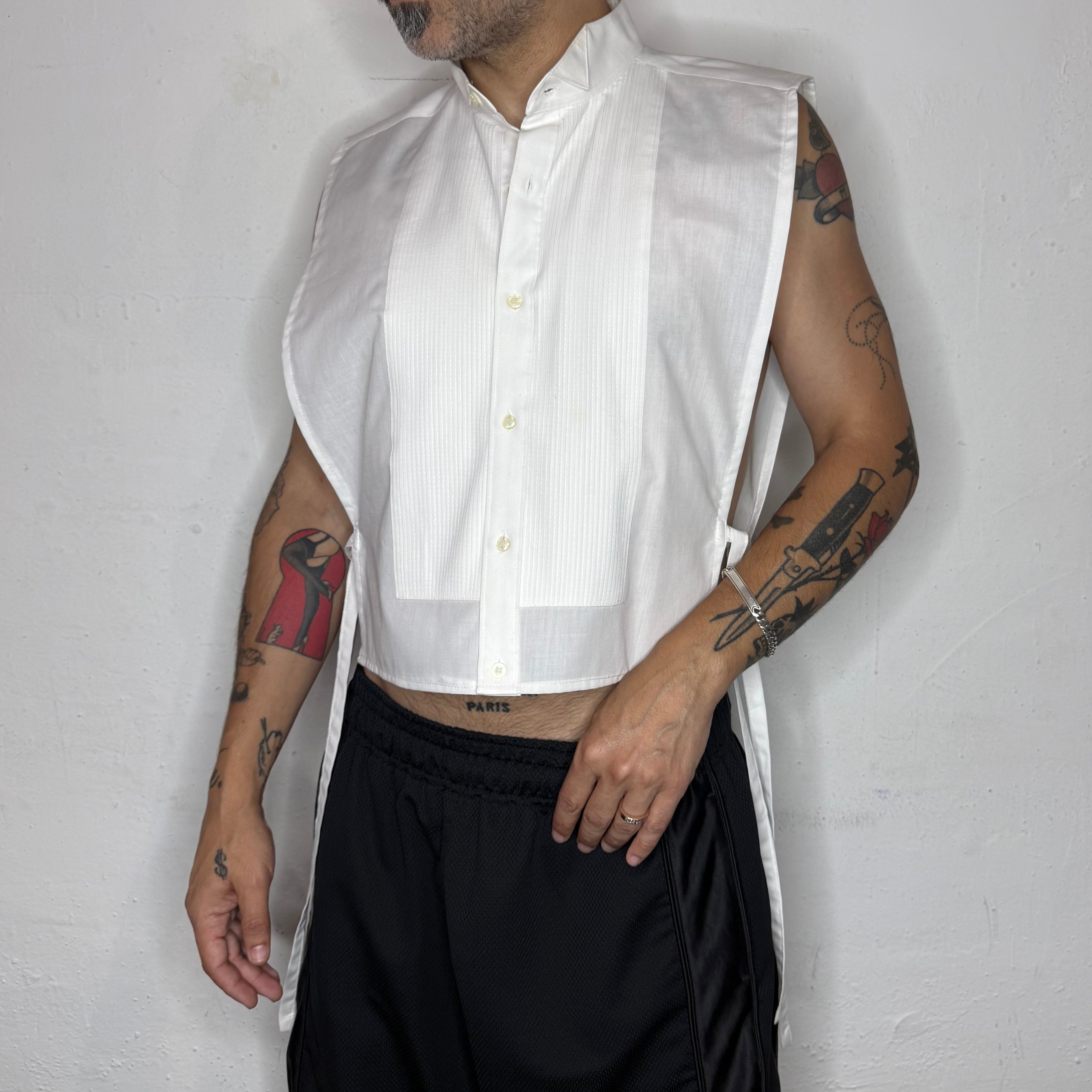 Tuxedo Crop Open Side Shirt. O/S