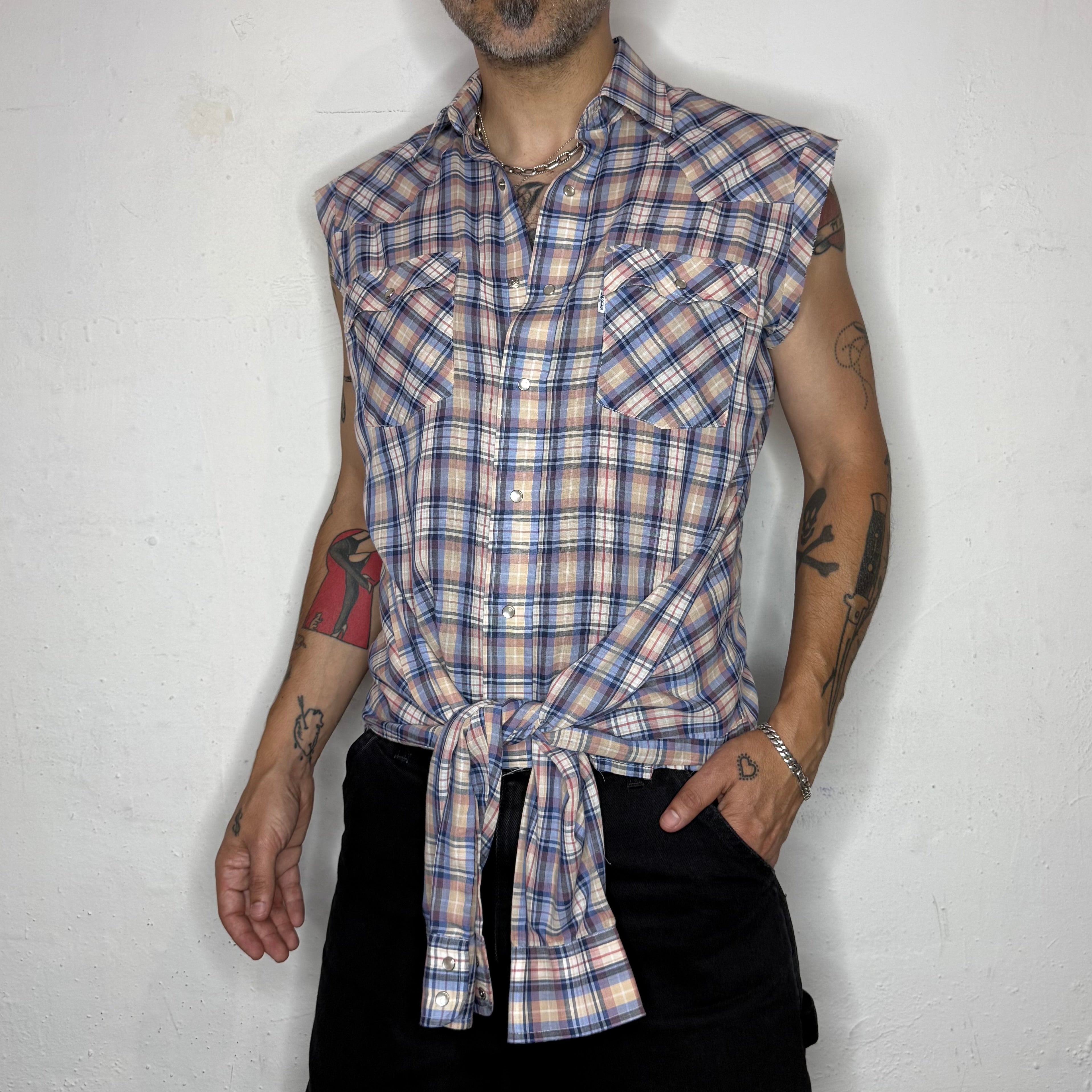 Western Muscle Shirt. M