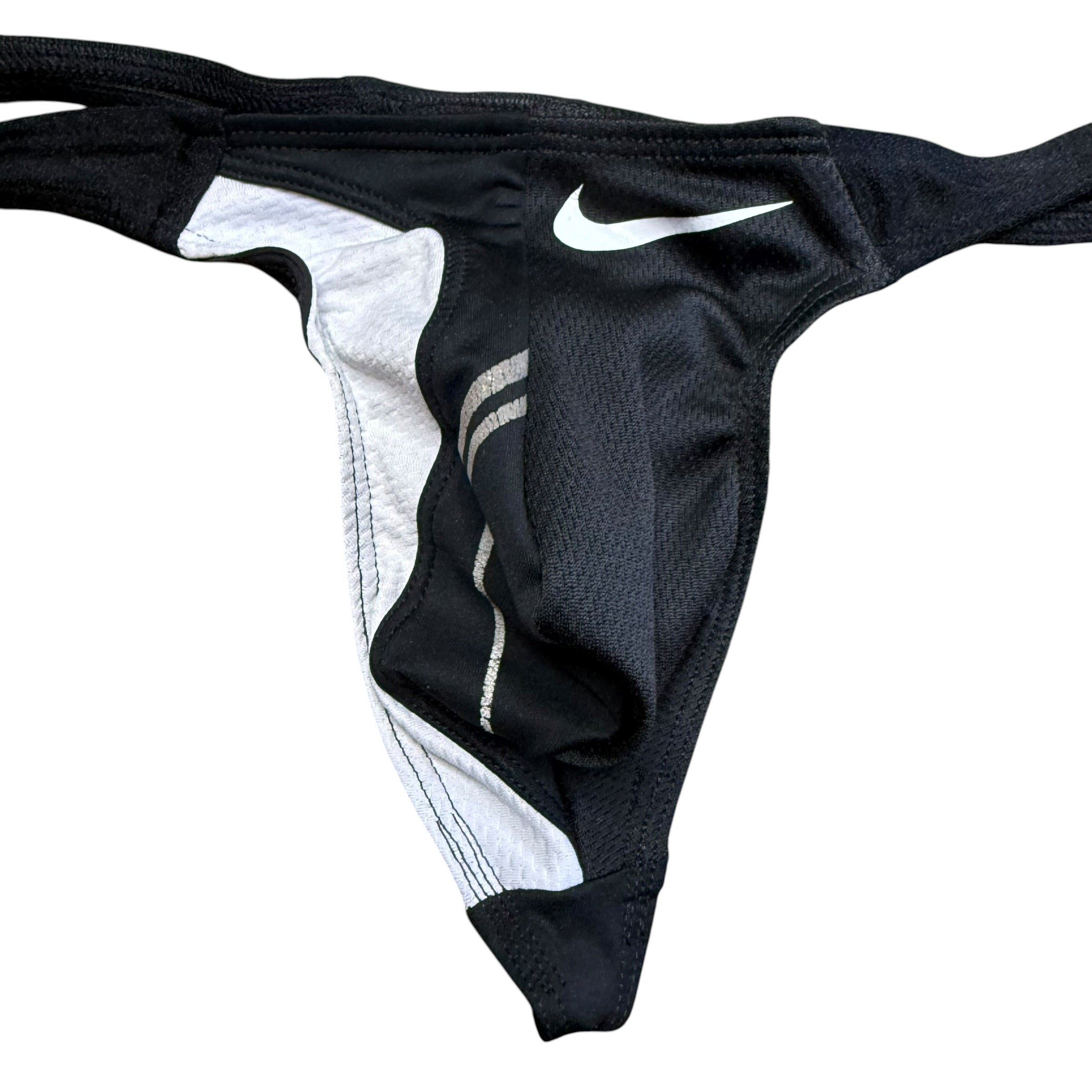 Nike Dri-Fit Thong. S - M