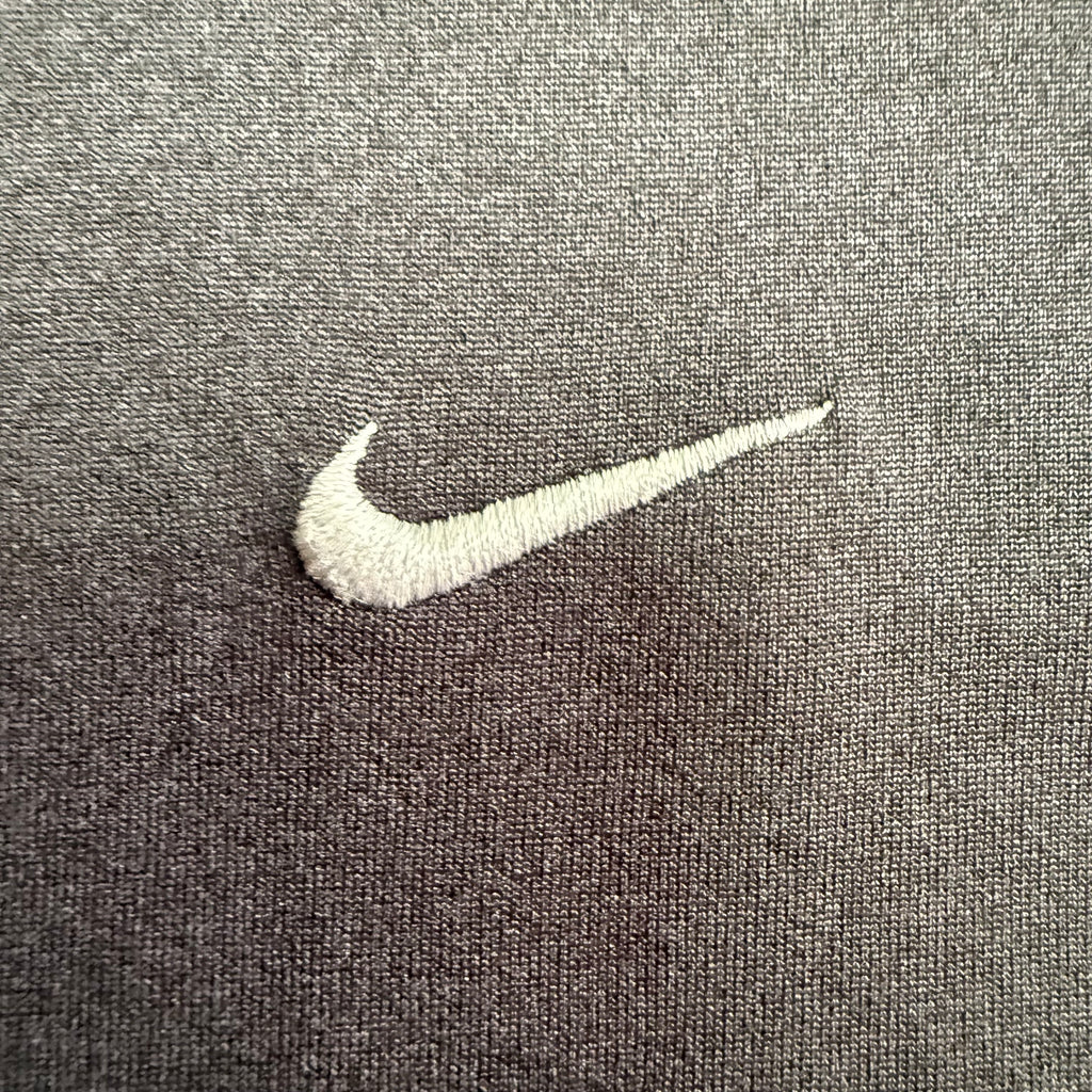 Body Builder Nike Crop. L