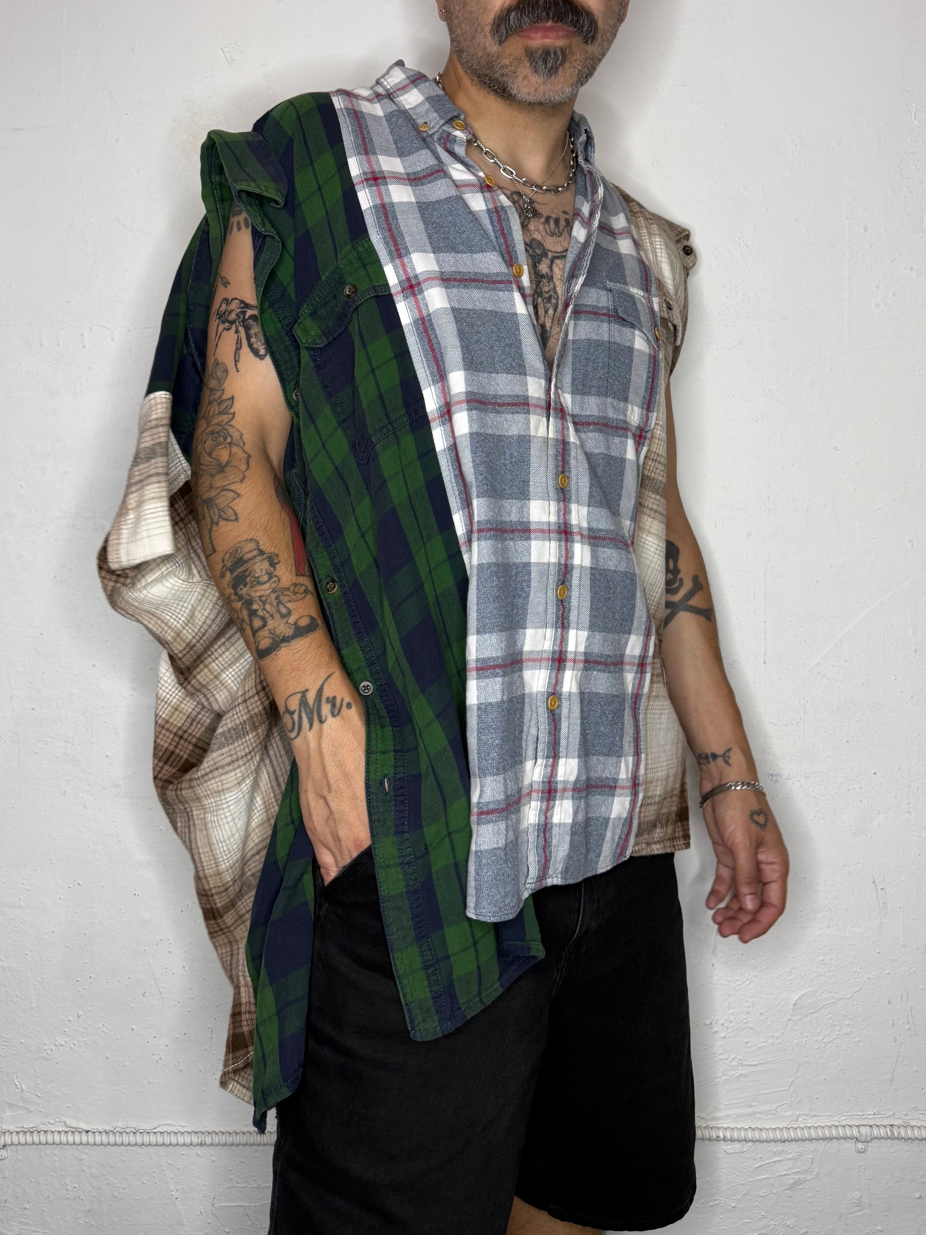 Flannel Button Up Muscle. L