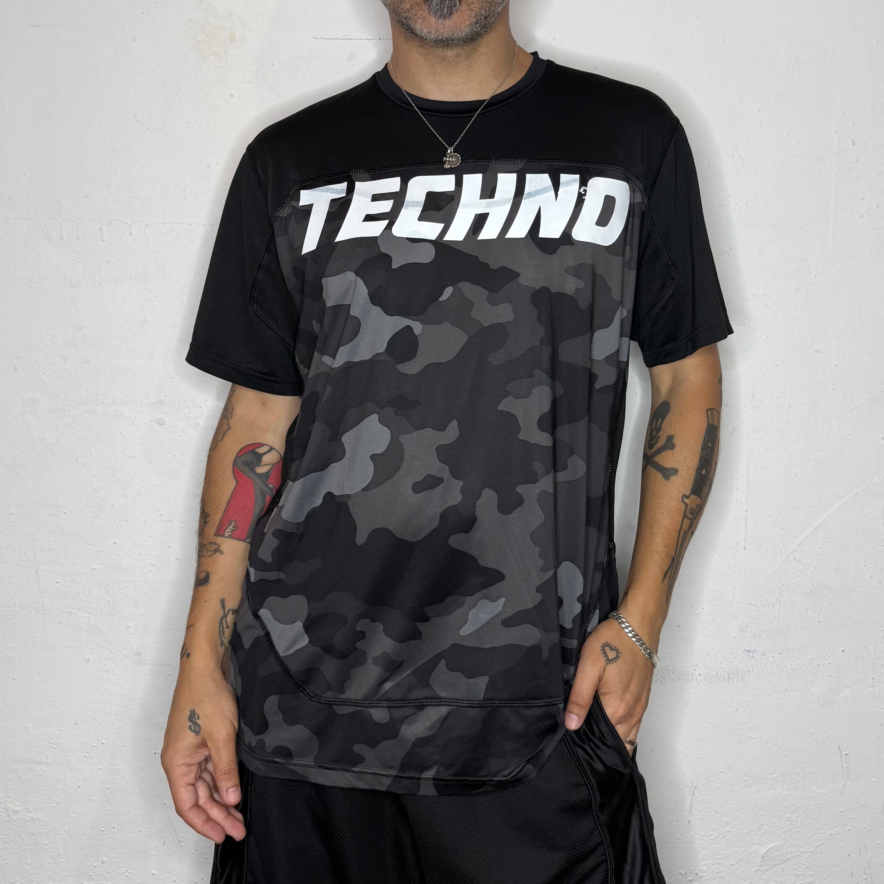 Techno Champion Camo. L