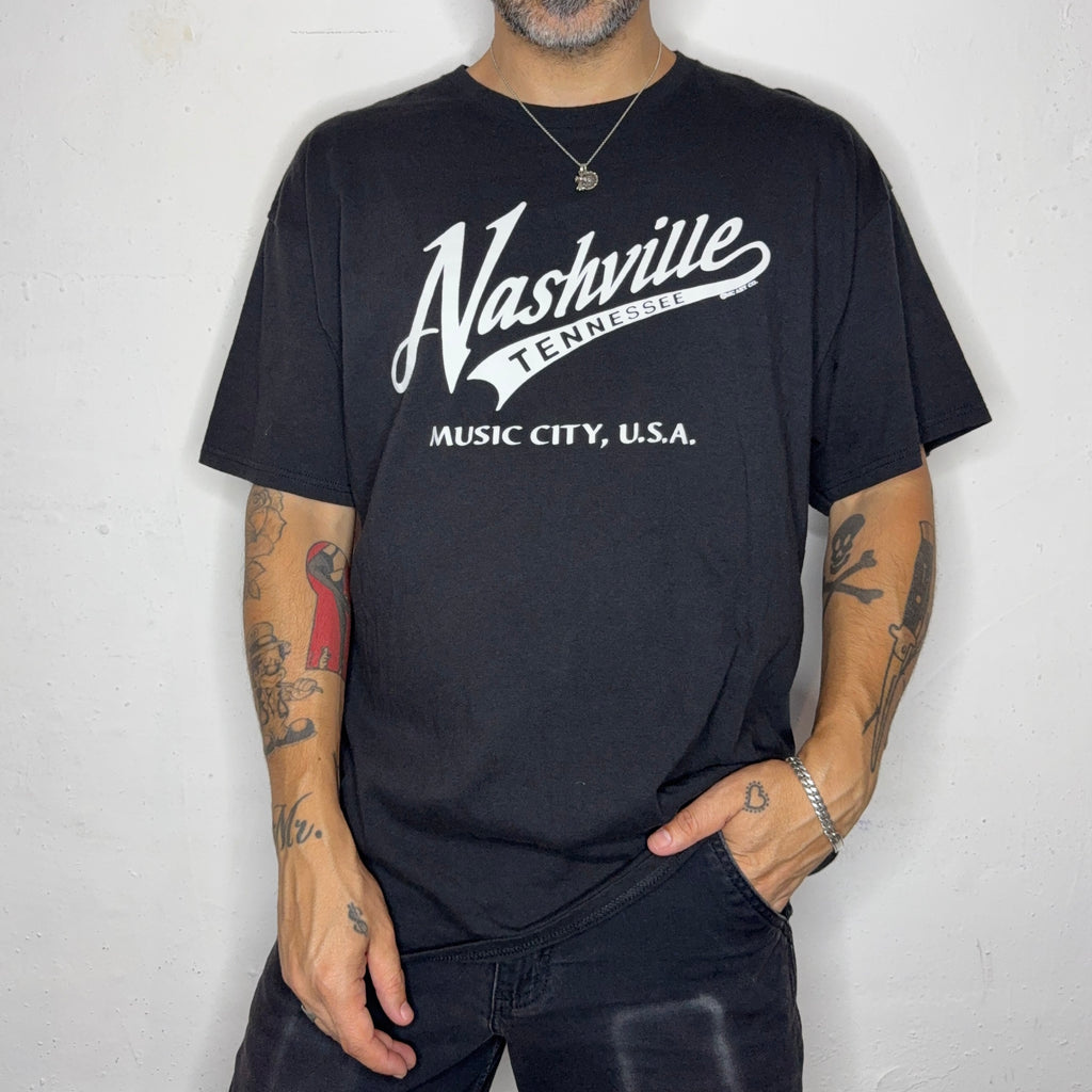 “Nashville Music City” T-Shirt. XL